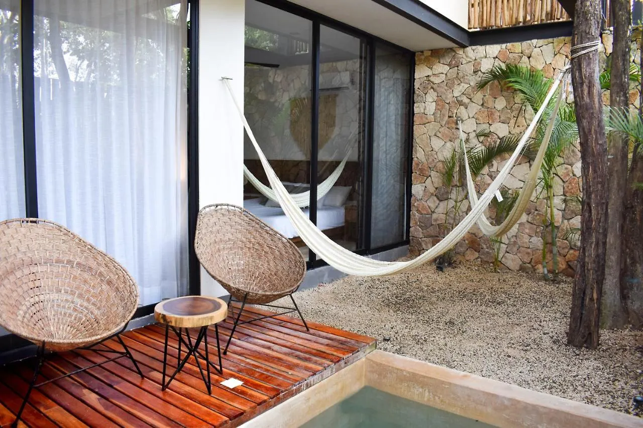 Hotel Amaka Calma Tulum 4*,