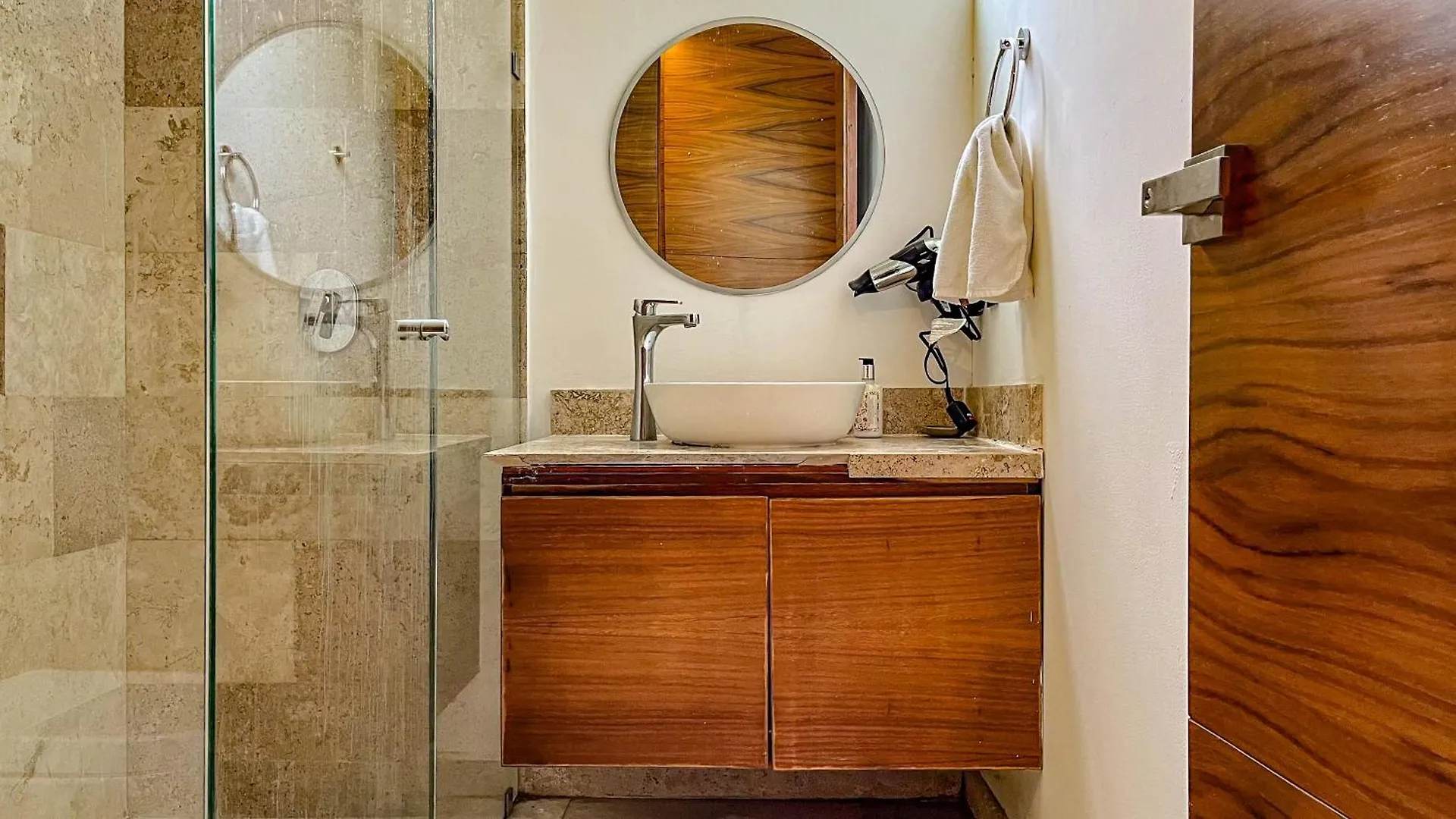 ****  Hotel Amaka Calma Tulum México